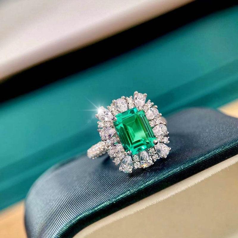 New Fashion Green Oversized Large AAA+ Quality CZ Diamonds Luxury Rings